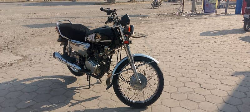 HONDA CG 125 SPECIAL EDITION 0