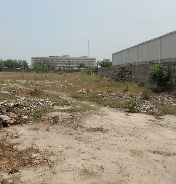 4 kanal Industrial Plot available for sale on Multan road Lahore 4