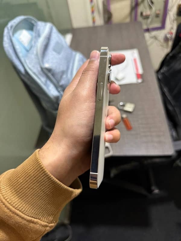 Apple Iphone 13 Pro 256GB 4