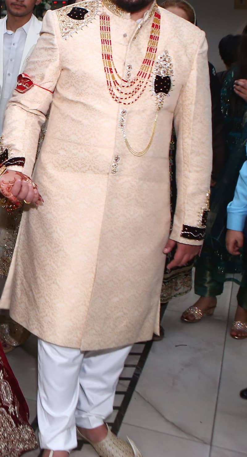 Sherwani / Ghroom sherwani / Desginer sherwani for sale 1