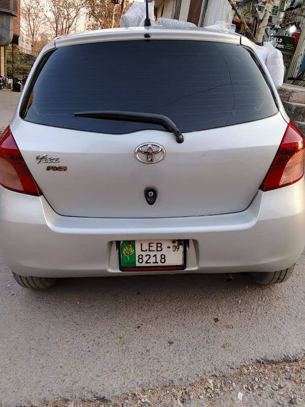 Toyota Vitz 2009 1