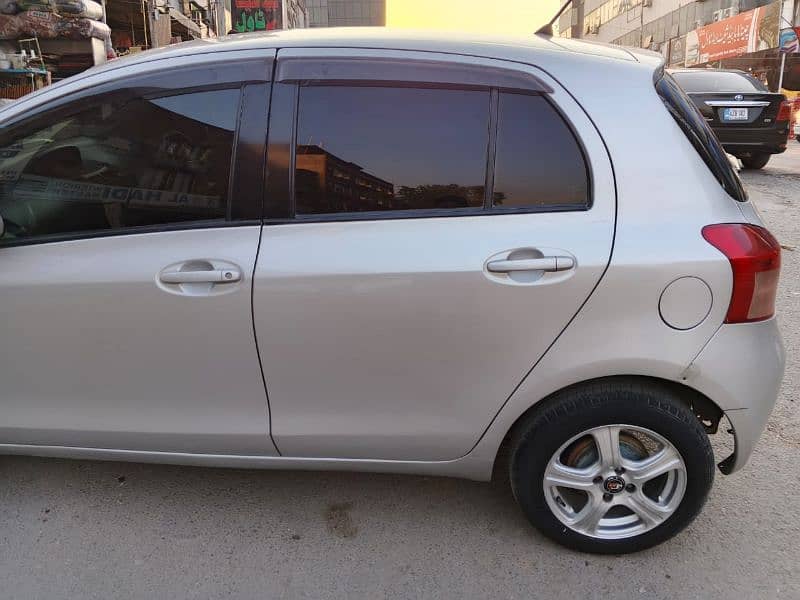 Toyota Vitz 2009 2