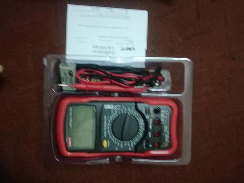 digital meter UT55 NEW 0