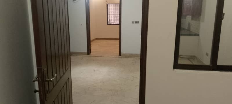 Apartment for rent 2 bed dd 950 sq feet badar commercial defense phase 5 Karachi 10