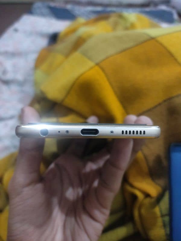 Huawei p9 plus golden 7