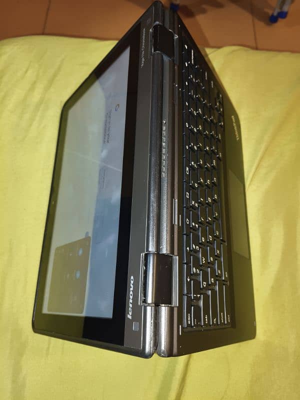 Lenovo Chromebook yoga 11E 1