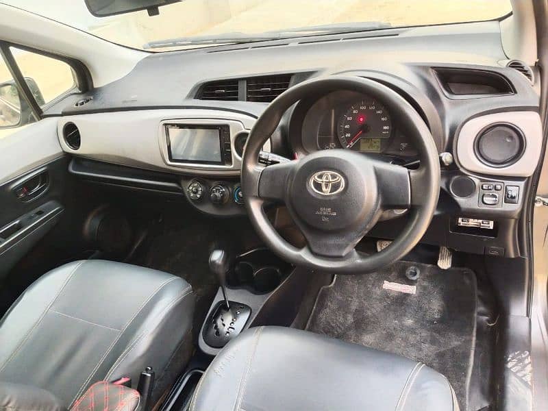 Toyota Vitz 2011 9