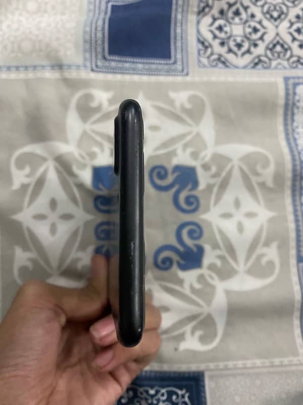 iphone 7plus 128gb pta aproved 5