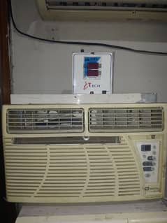 pona ton window ac 0.75