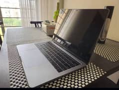 macbook pro 2016