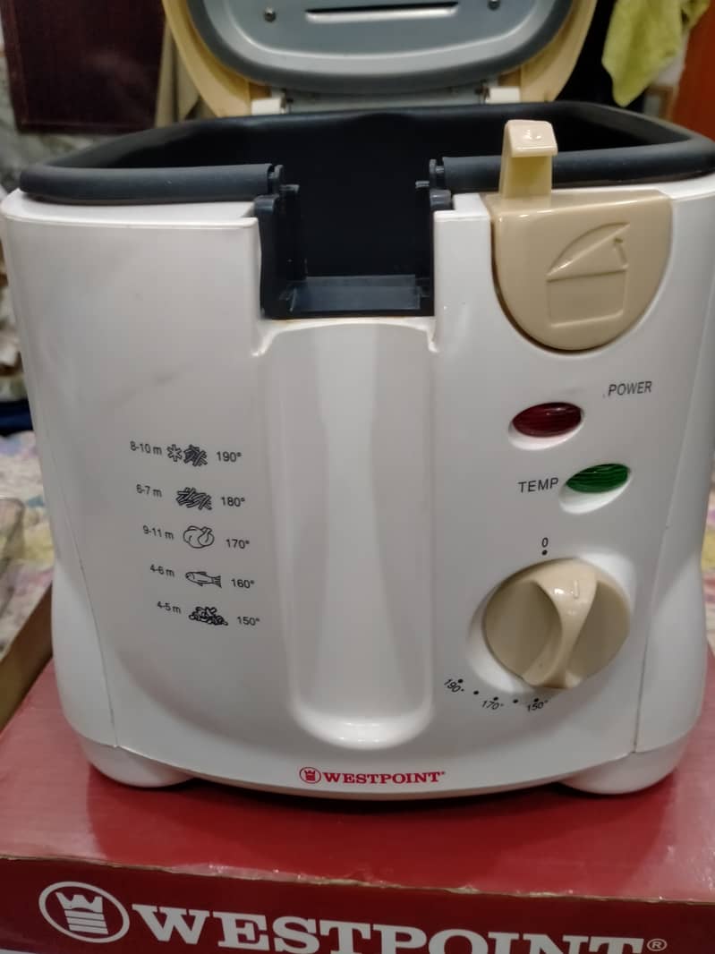 Westpoint Deluxe Deep Fryer 6