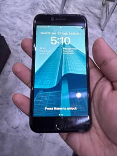 Apple iPhone SE2020 128GB PTA approved 10/10