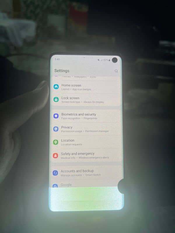 Samsung S10 panel damage 4