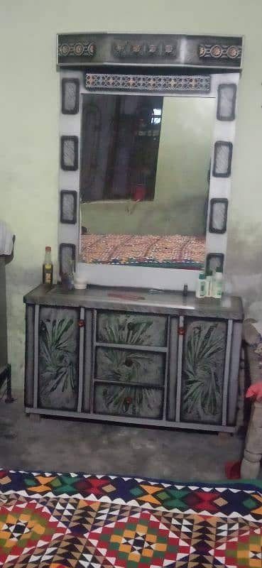 1beb dressing table 1