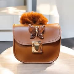 women stylish leather bag