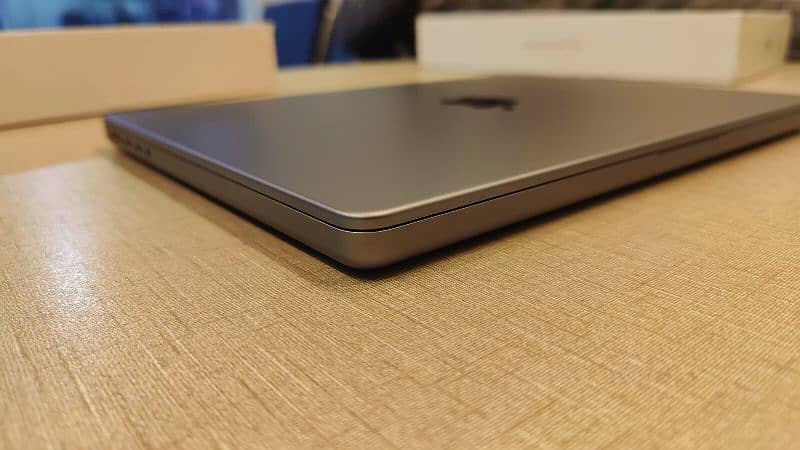 MacBook Pro M2 16/512 2023 3