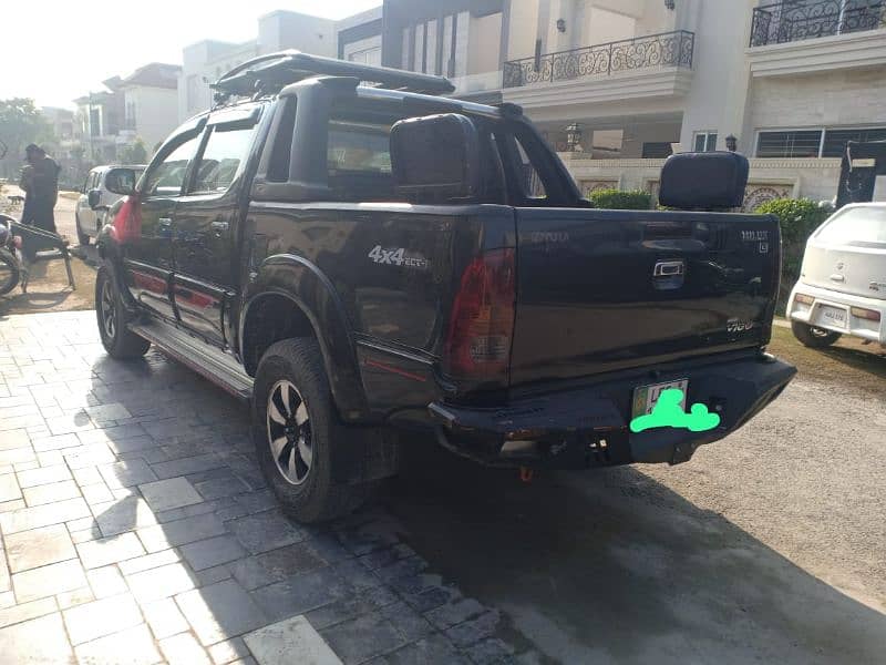 Toyota Hilux 2012 4