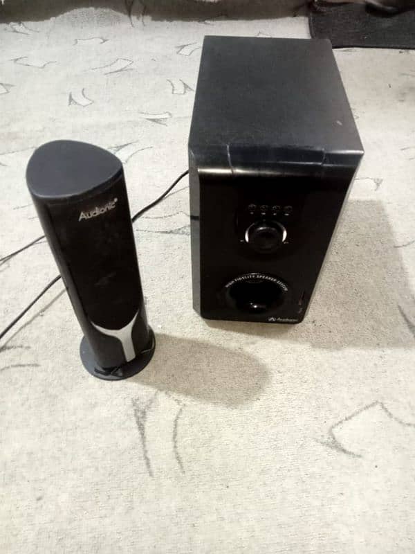 Audionic AD-7000 Woofer with One Speaker 0