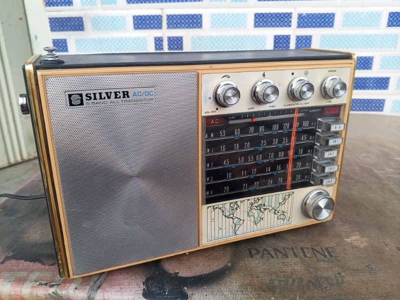 Radio Silver 5 band 0