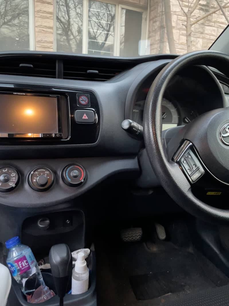 Toyota Vitz 2018 1