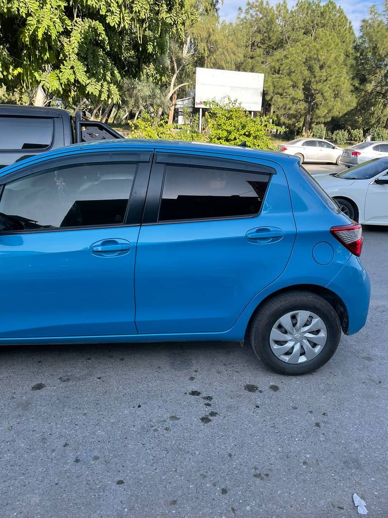 Toyota Vitz 2018 5