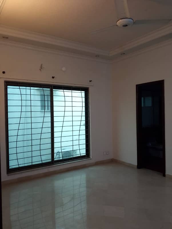 12 Marla House for Rent in Reasonable Price 12