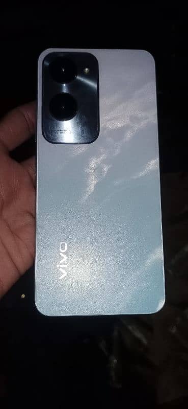 vivo Y 18 3