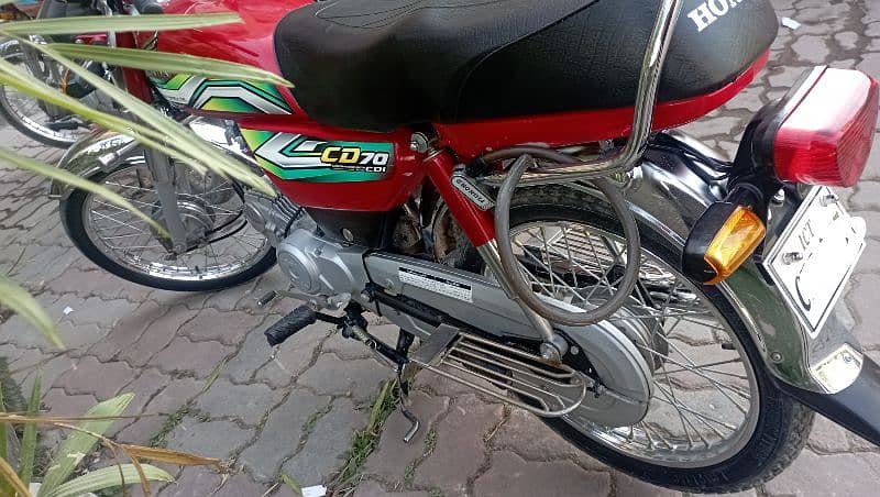 Honda cd 70  model 2023 All is ok isl num registred 10