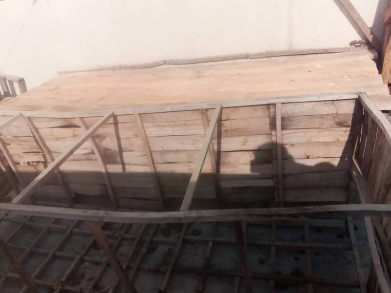 Hens Cages,  Wood phaty and steel sheet in different prices 8