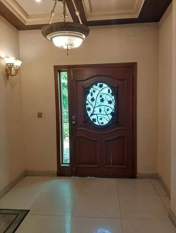 1 Kanal Beautiful House Urgent For Sale Prime Location 100 Feet Road in Sabzazar 17