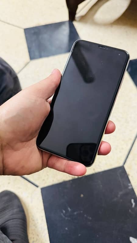 iPhone 11 Pro Max 256GB PTA Approved 0