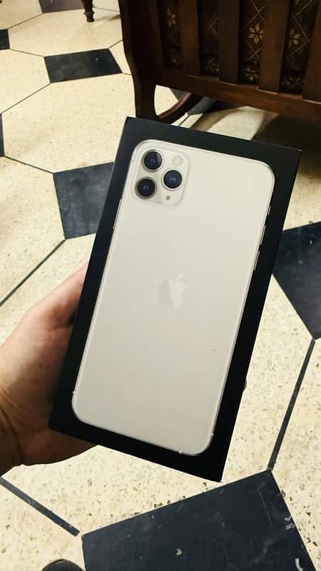 iPhone 11 Pro Max 256GB PTA Approved 8