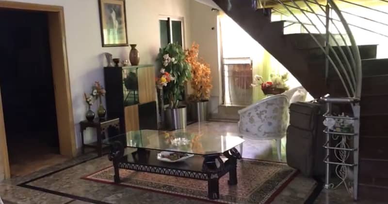 FULLY FURNISHED 2 KANAL BEAUTIFUL BUNGALOW FOR SALE IN PEGHS NEAR WAPDA TOWN 0