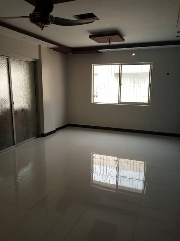 240 Sq Yards Double Story House For Rent in Gulshan-e-Maymar 9