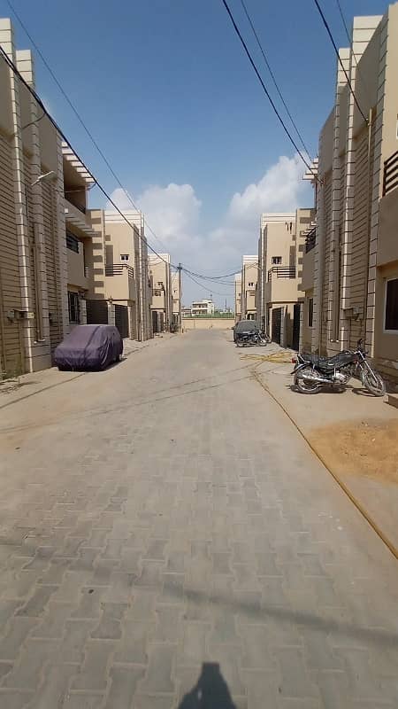 Kings Garden Phase 1 120 Yrd House For Sale 2