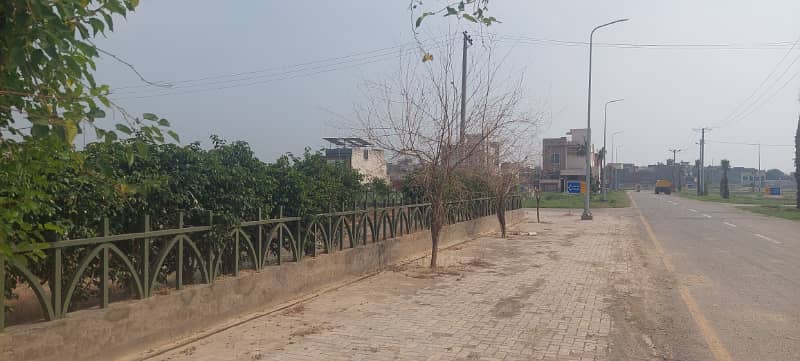 10 Marla Ready To Build Plot For Sale In Orchard Block In Paragon City Lahore Cantt 18