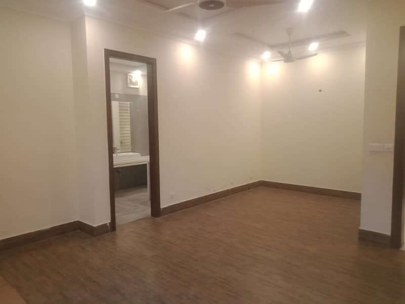 1 Kanal upper portion available for rent in dha phase 1 10