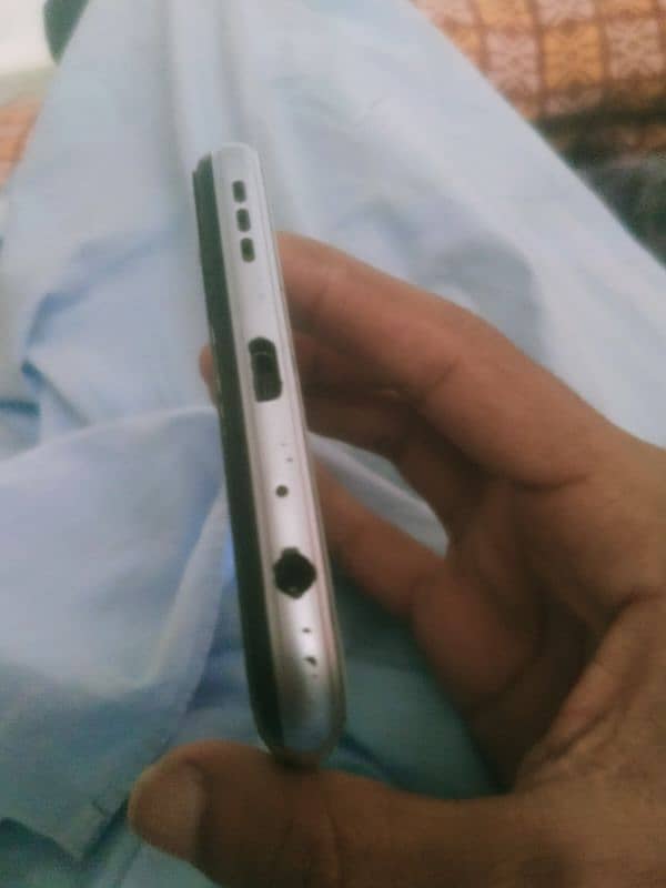 vivo y 20 pta approved dul sim 10/9 condition 2