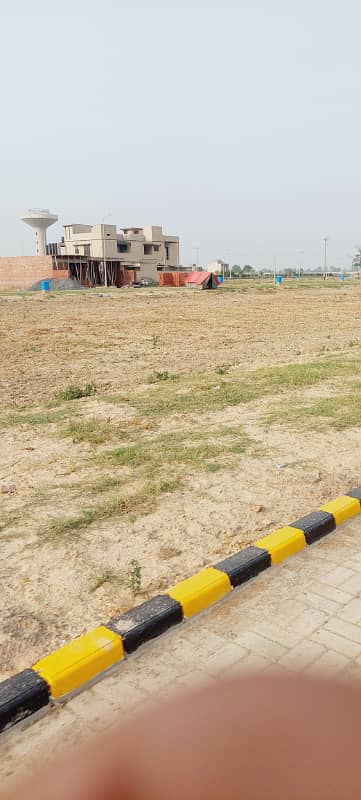 5 Marla Ready To Build Plot For Sale In Orchard Green Block In Paragon City Lahore 38