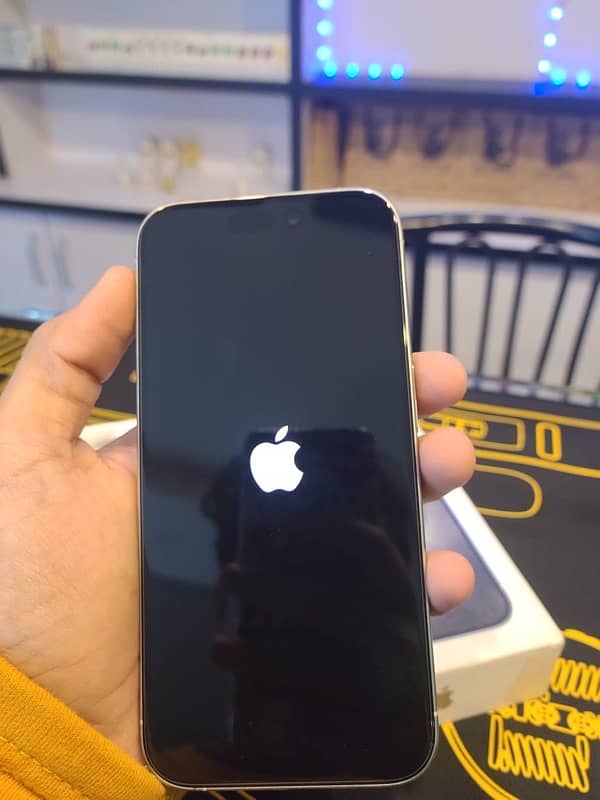 IPhone 15 pro 512gb non pta 7