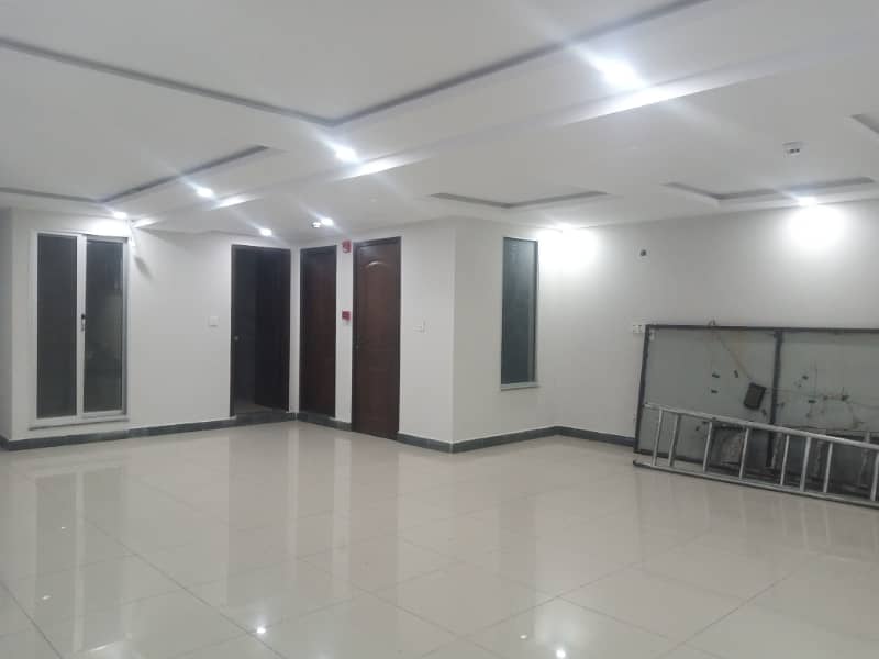 6 Marla Full Building Available for Rent In DHA Lahore Phase 4 8