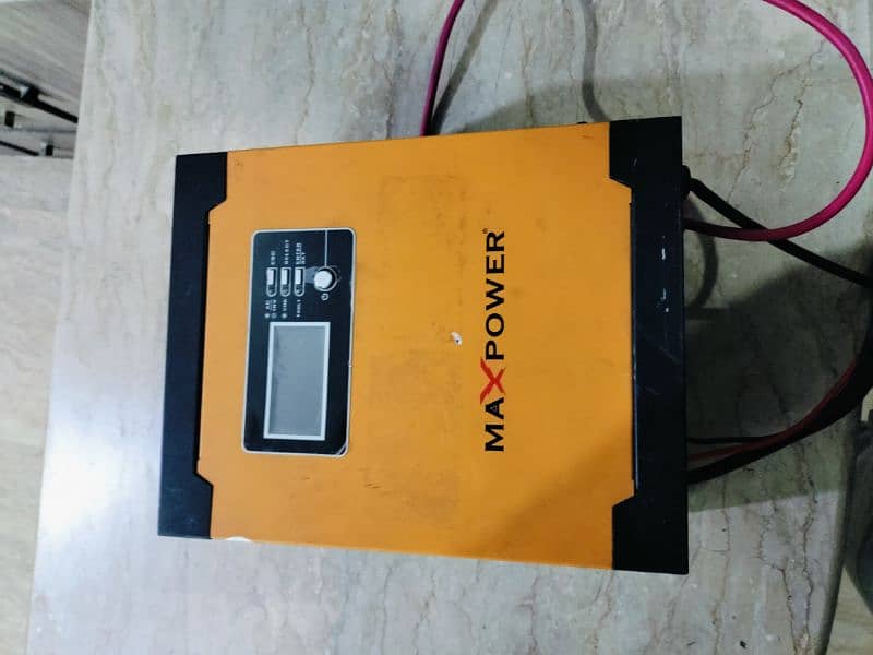 Max Power 1600w 24v solar invertor 0