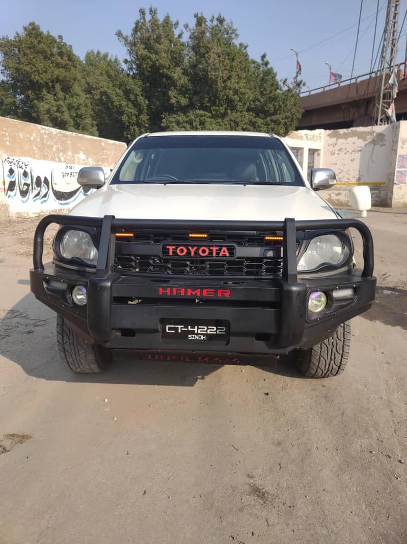 Toyota Hilux 2010 11