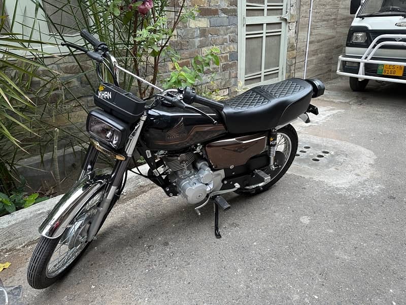 honda 125 2024 gold edition 2