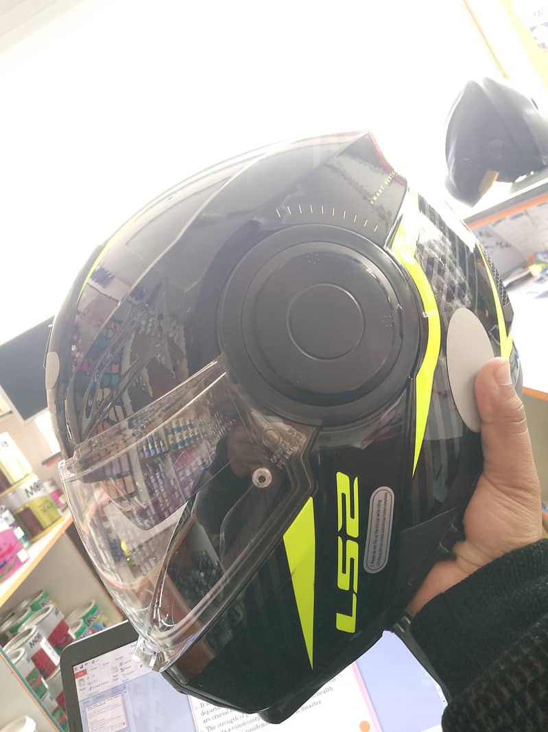 LS2 helmet 4