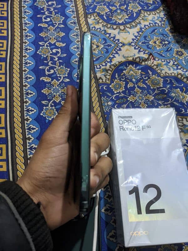 Oppo reano 12 f 5g  ram 12 256 gb 2