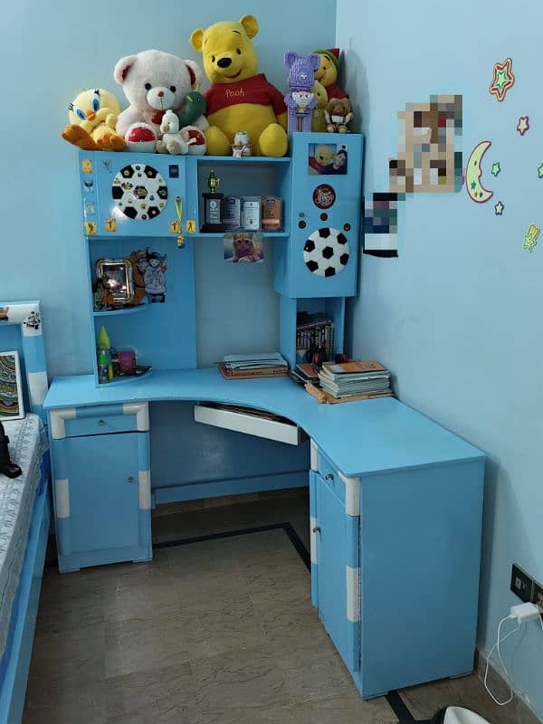 Corner Study Table For Kids 1