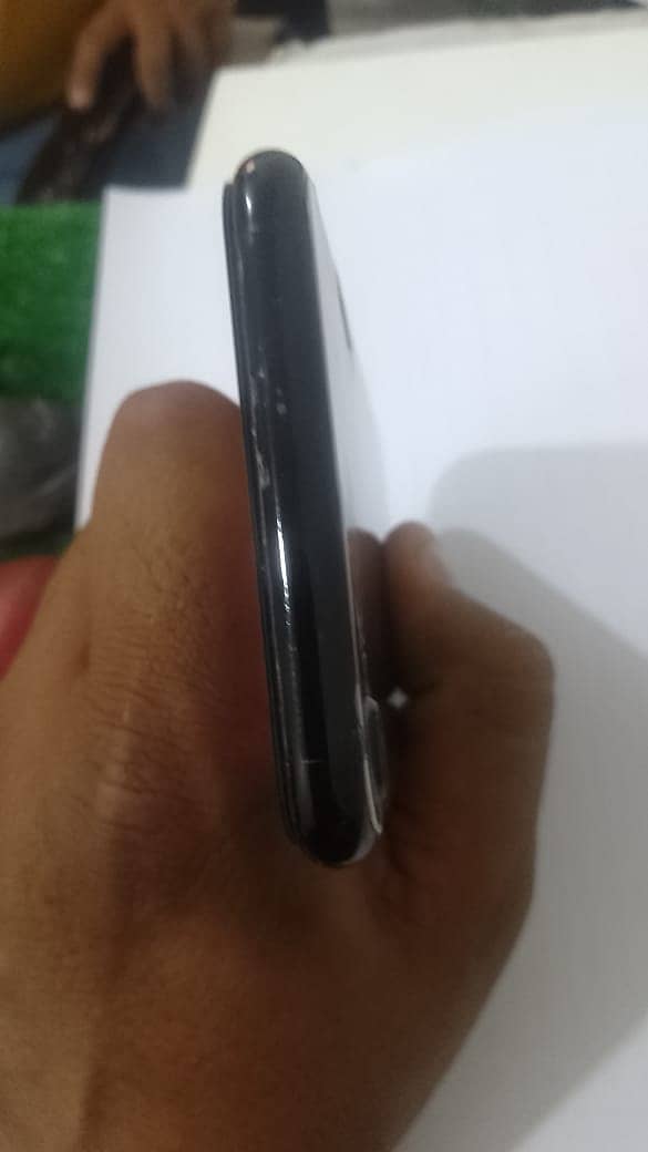 Iphone 7 jet black 4