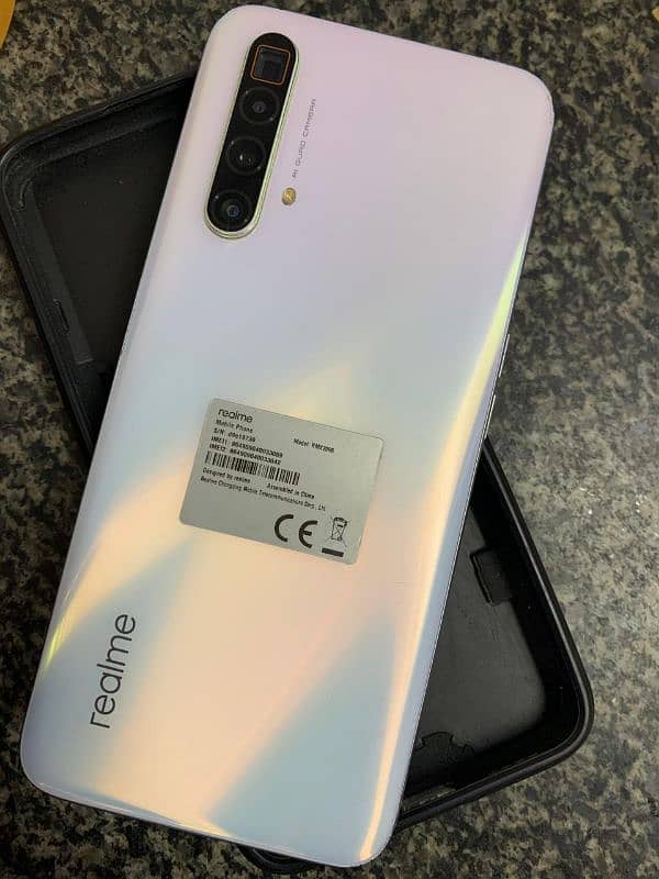 Realme 12/256 0