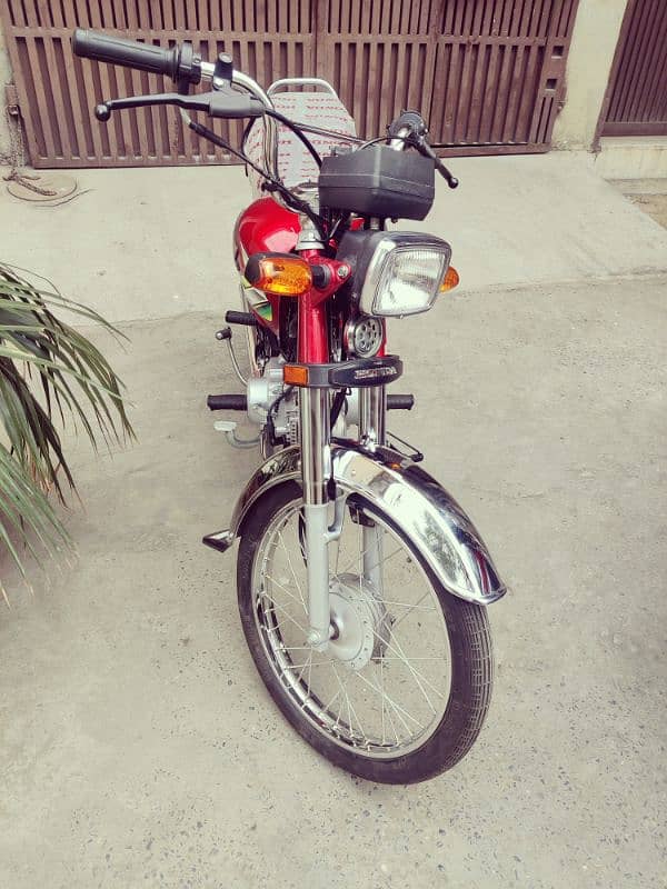 New Honda Cd 70 motorcycle 0